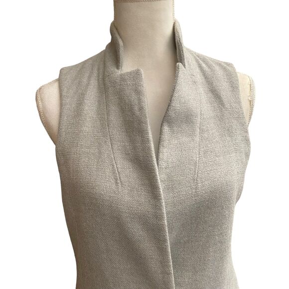 WHITE HOUSE BLACK MARKET Light Gray Sleeveless Long Line Suit Jacket Size 0 - Picture 1 of 7